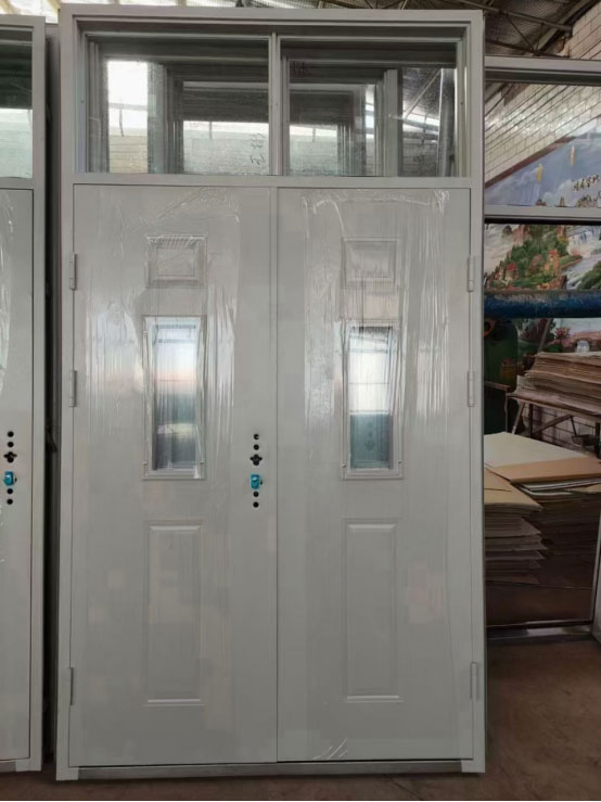 吐鲁番学校教室门 吐鲁番学校教室门