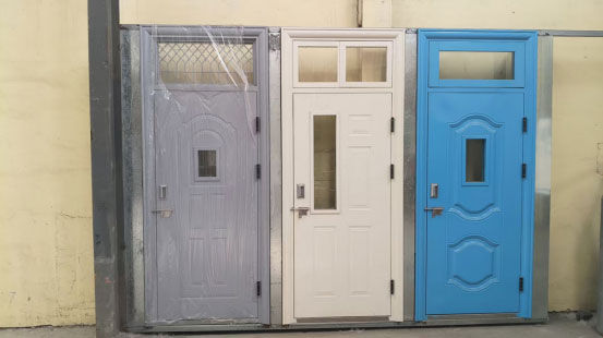 吐鲁番学校教室门