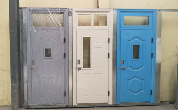 吐鲁番学校教室门