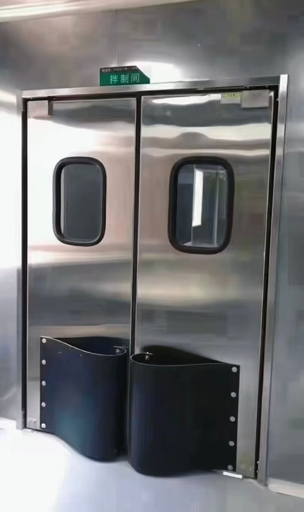 吐鲁番防火门安装项目助力物流中心提升消防安全等级