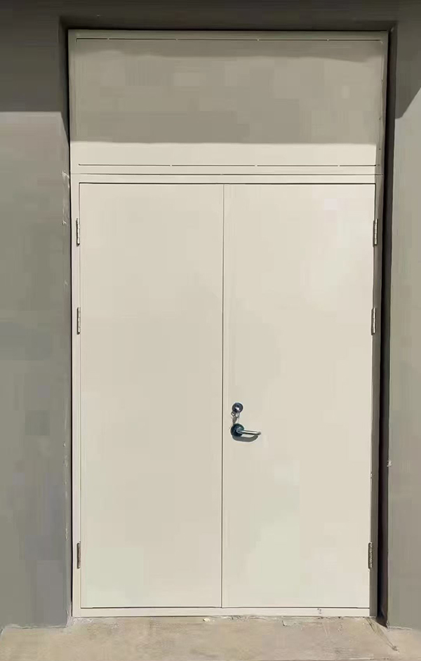 展览馆项目完成大跨度吐鲁番防火门安装